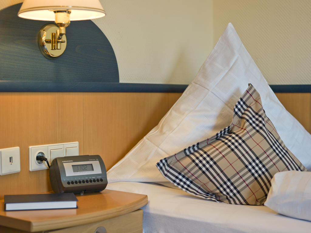 Hotel Garni Vier Jahreszeiten Bad Füssing Rum bild