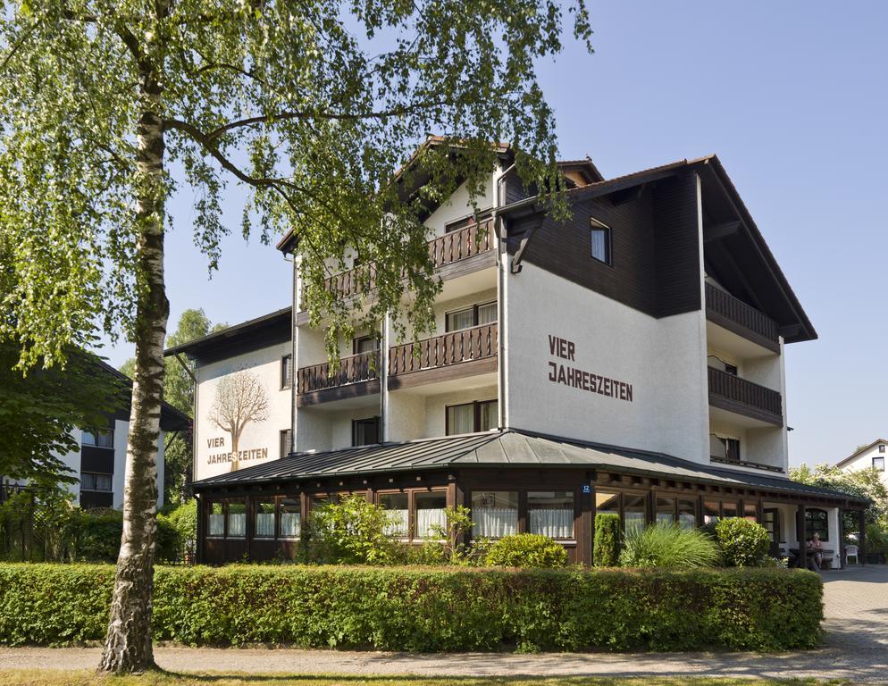 Hotel Garni Vier Jahreszeiten Bad Füssing Exteriör bild